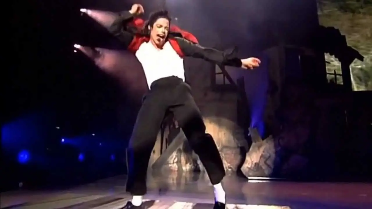 Michael Jackson - Earth Song - Live [HD/720p]