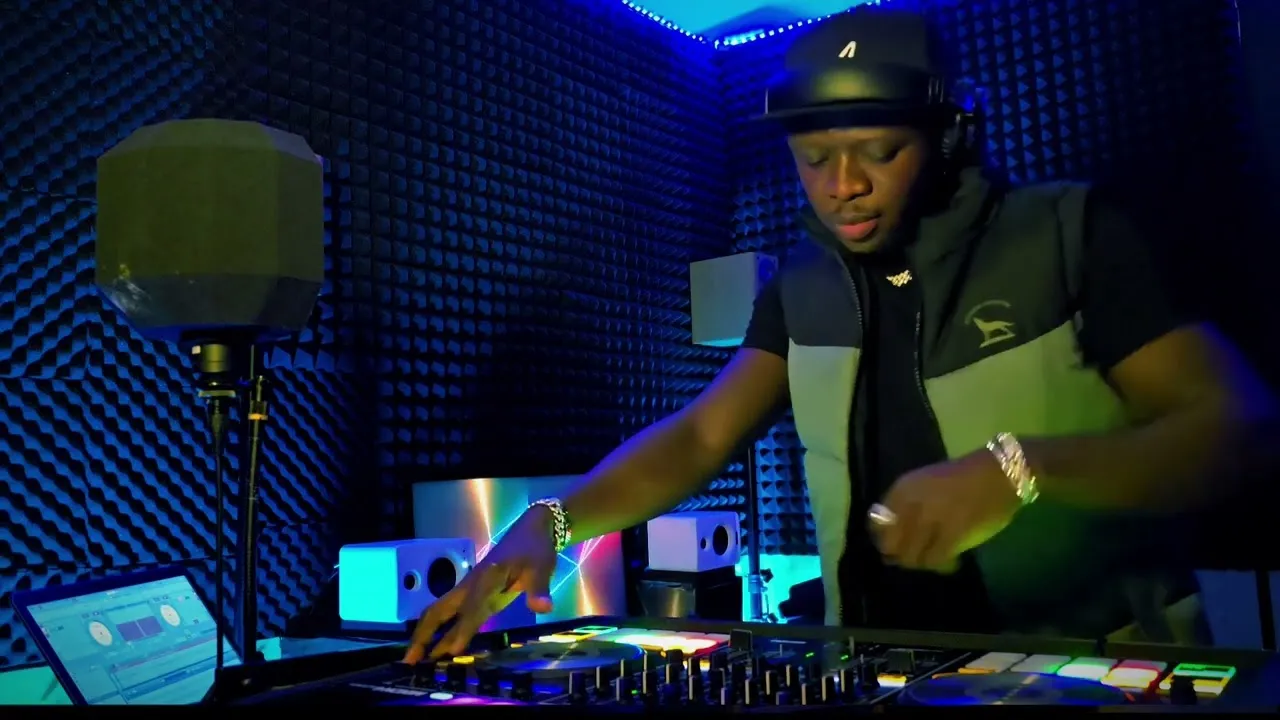 Amapiano Mix 2025 | Amapiano 2025 New Year Mix by Musicbwoy